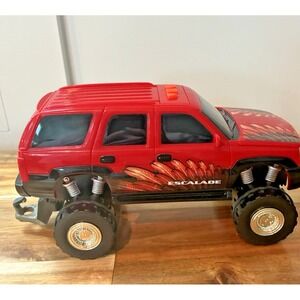 Toy State Road Rippers Cadillac Escalade Monster SUV Lights Sounds Tow Hitch